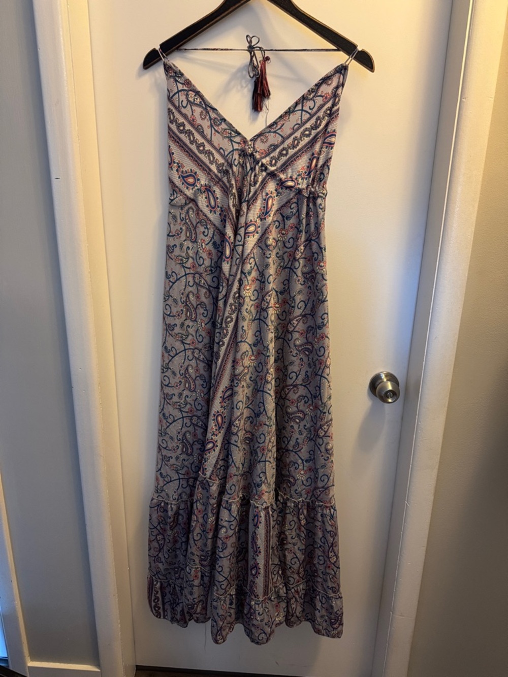 Paisley V-Neck Maxi Dress in Light Gray and Blue